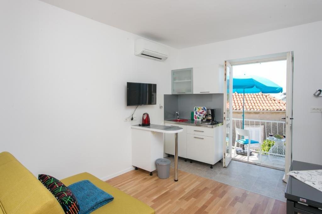 Apartment & Room Cvita Дубровник Экстерьер фото